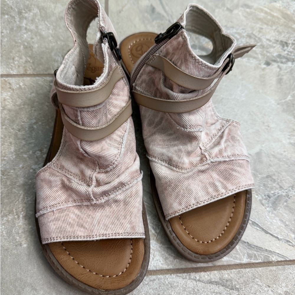 Blowfish Malibu Balla Tie Dye Pink Women’s Sandals - Picture 2 of 4